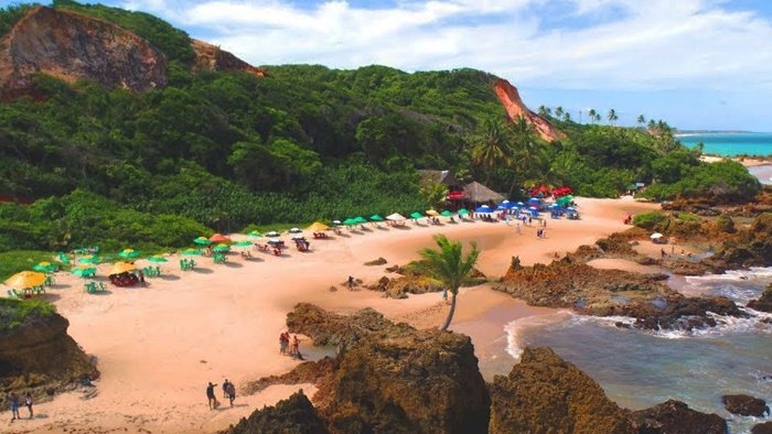 Playas nudistas de brasil, playa Tambaba